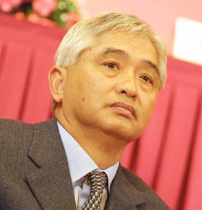 财富随行业水涨船高 2012谁会成中国新首富