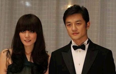 王菲李亚鹏离婚的消息成为近半个月以来最热门的话题
