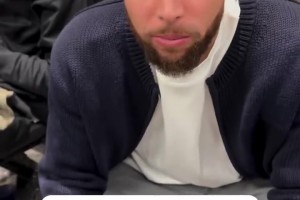 库里跟你说恭喜发财 💰💰💰 ，发音还挺标准的👍