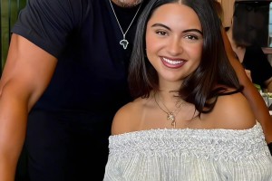 见家长了！布朗尼女友父母晒照祝女儿20岁生日快乐！..