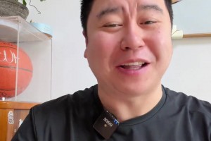 大史：骑士战胜雄鹿哈登超高效率 依然还在练阵容